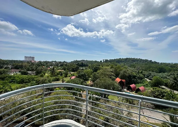 B8-13A Pd Marina Resort