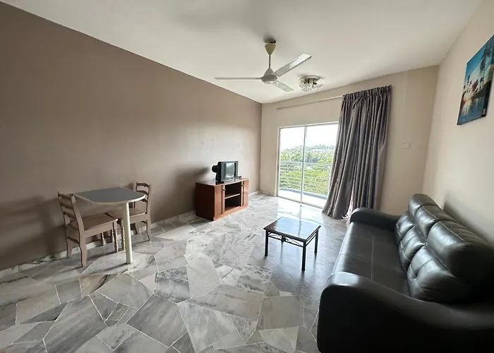 B8-13A Pd Marina Resort